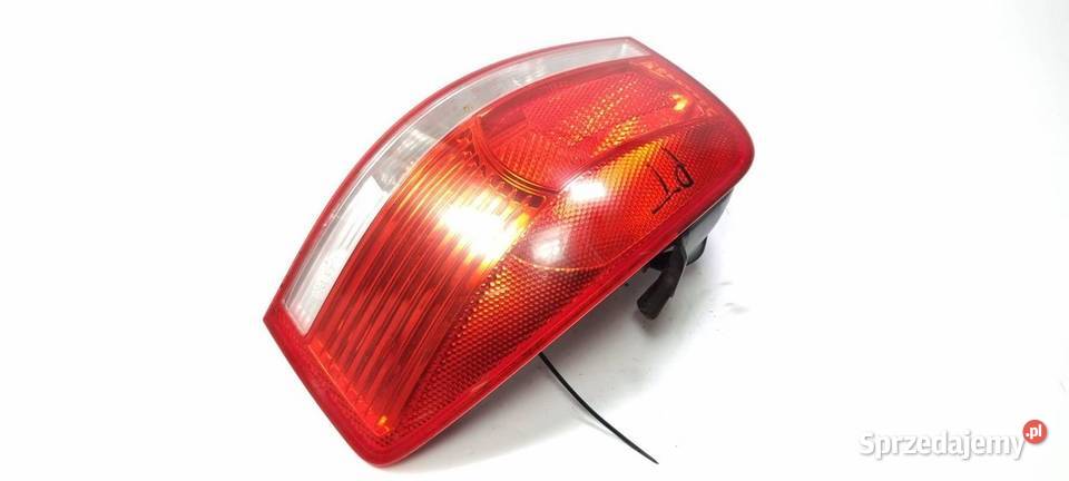 LAMPA PRAWA TYŁ AUDI A3 8P 8P0945096 Lipno