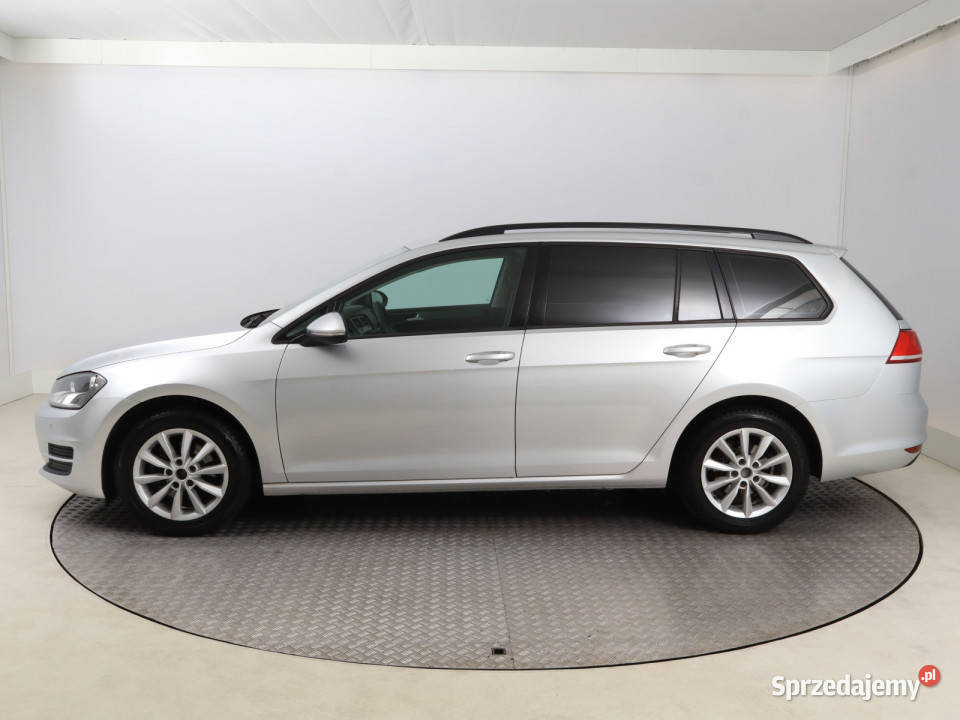 VW Golf 16 TDI Kombi Bielany Wrocławskie
