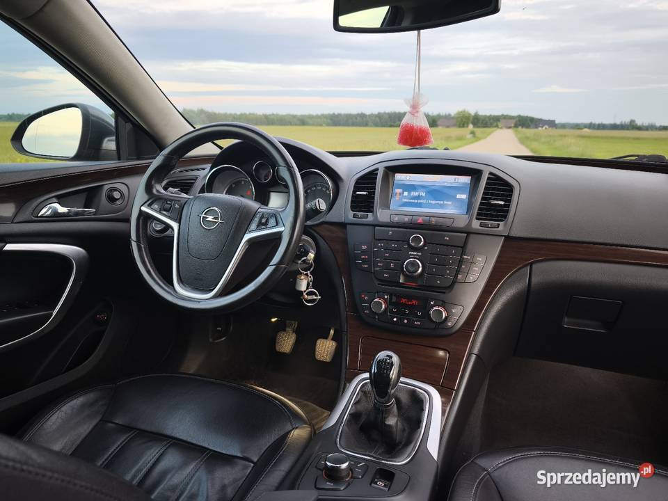 Opel Insignia A Kombi 2009 20 CDTI światła przeciwmgielne podlaskie Łomża sprzedam