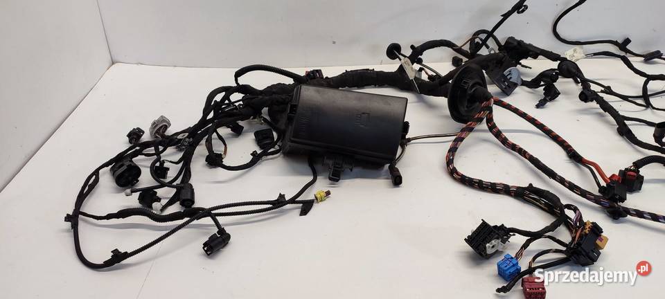 SEAT TARRACO WIĄZKA KOMORY SILNIKA 15 TSI