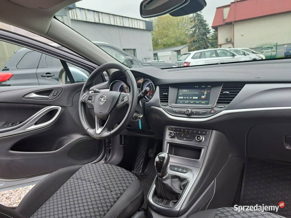 Opel Astra 14 T SALON 100 bezwypadkowy 1 wł 57 K ESP Astra Warszawa