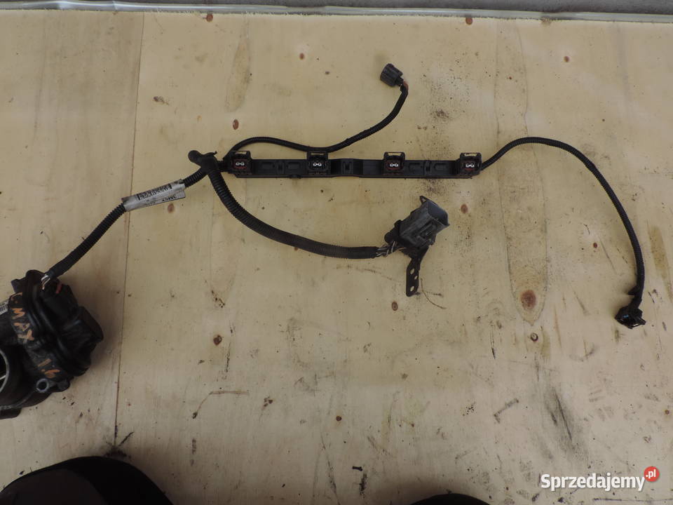 WIĄZKA WTRYSKÓW FORD FOCUS MK2 16 16V osobowe Motoryzacja Nowy Sącz