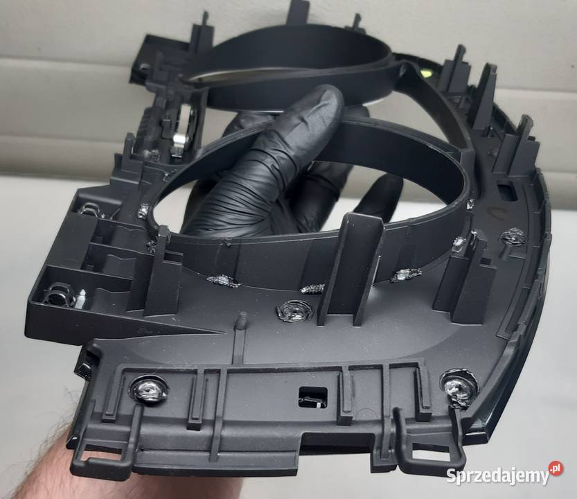 RAMKA OBUDOWA DEKOR LICZNIKA VW GOLF VII Wyposażenie wnętrza Mielęcin