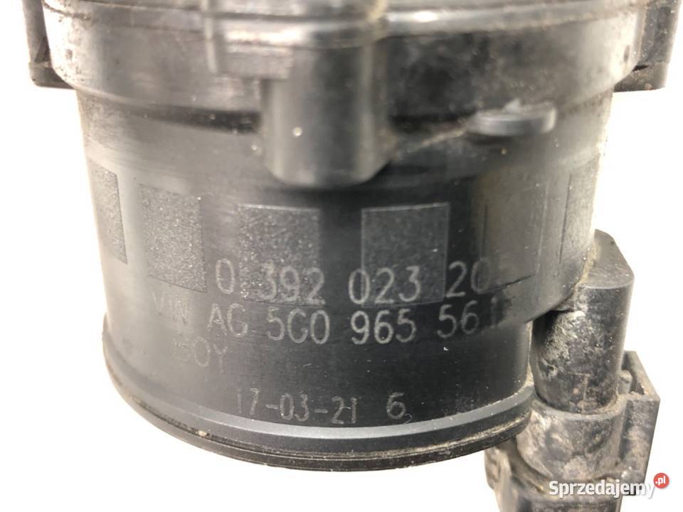 DODATKOWA POMPA WODY SKODA RAPID 5G0965561 14 90 osobowe