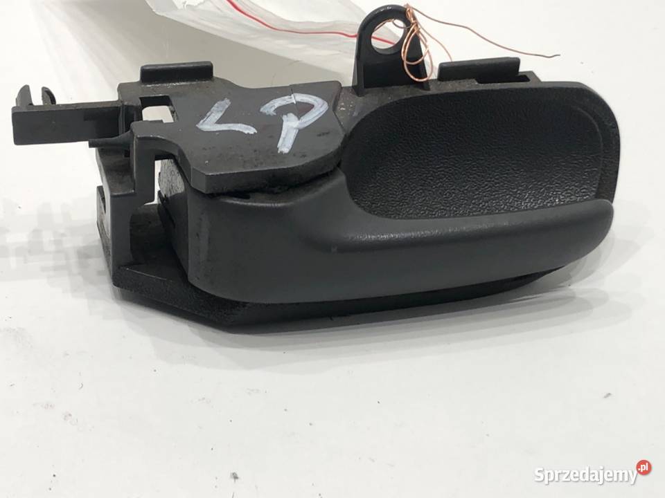 KLAMKA WEWNĘTRZNA LEWY PRZÓD TOYOTA AYGO I