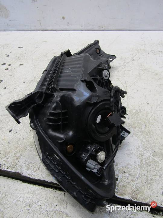 LAMPA PRZEDNIA PRAWY PRZÓD HONDA JAZZ IV osobowe