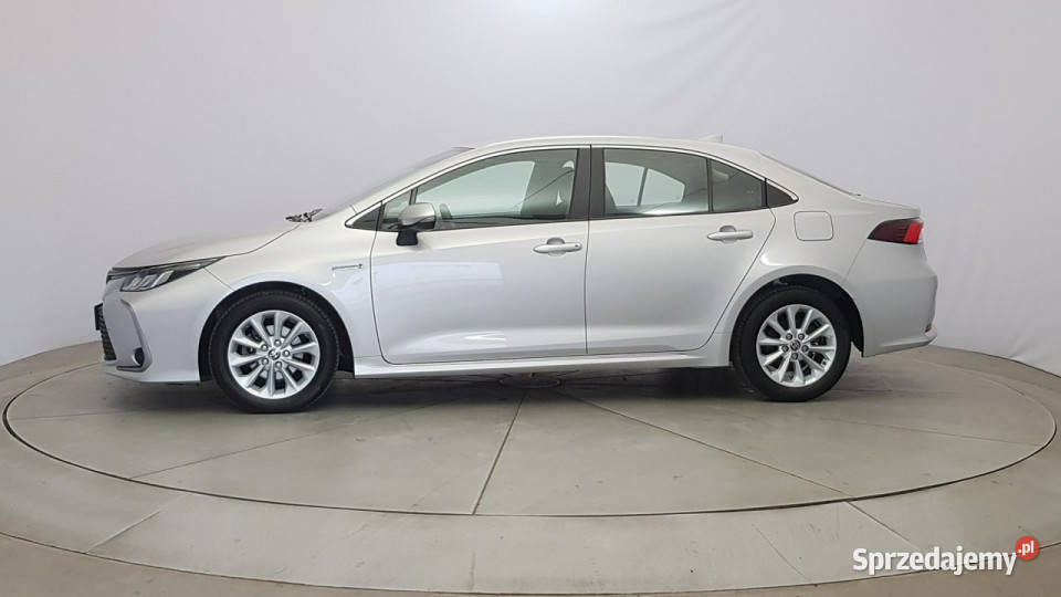 Toyota Corolla 18 Hybrid Comfort Z polskiego Zarejestrowany w Polsce mazowieckie
