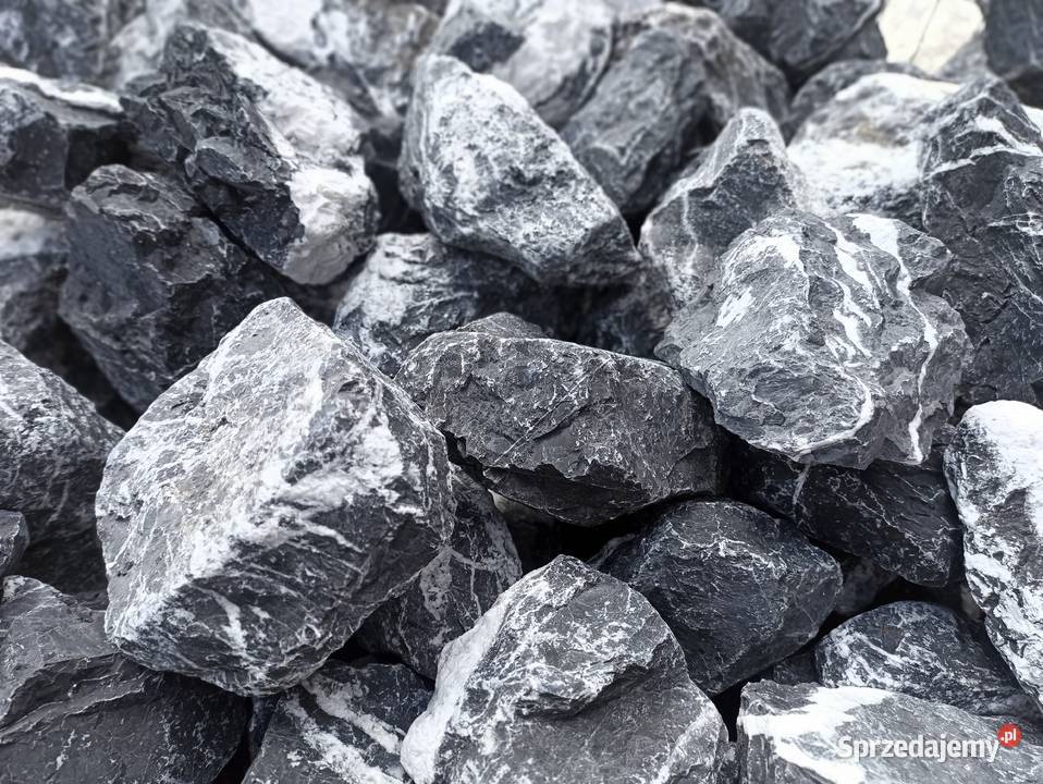 Kamień bryła Nero Venato Skała kamień ozdobny małopolskie Oświęcim