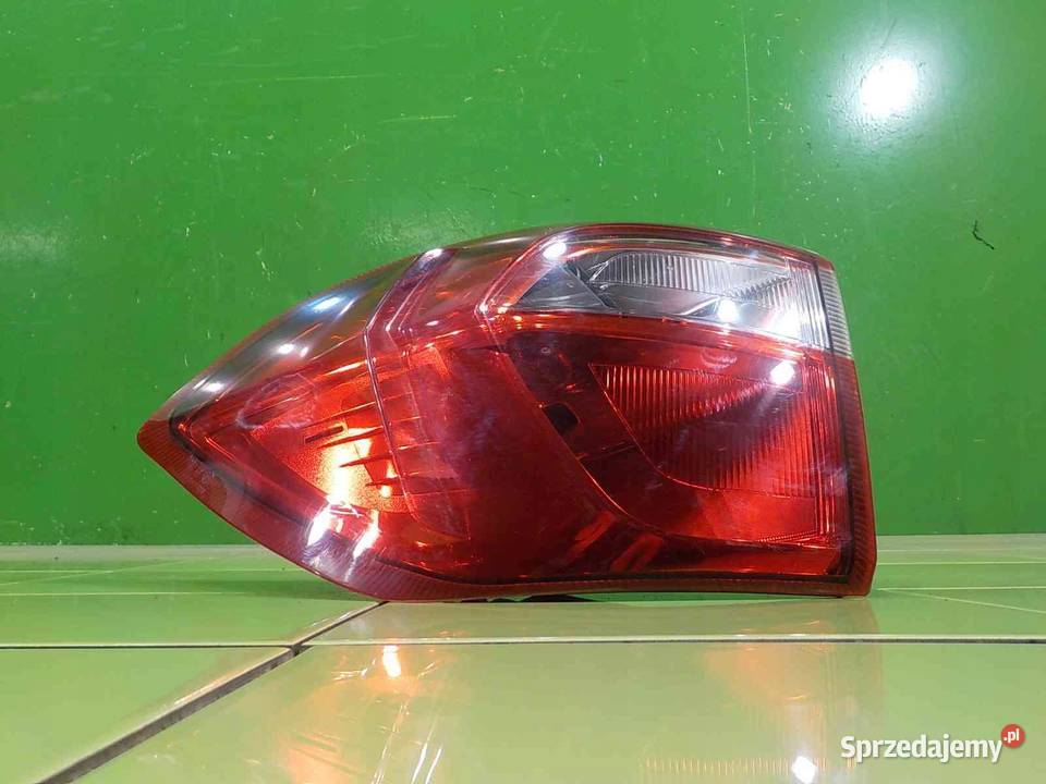 FORD ECOSPORT II 15 TDCI 15r 5D lampa lewa tyl osobowe Suków