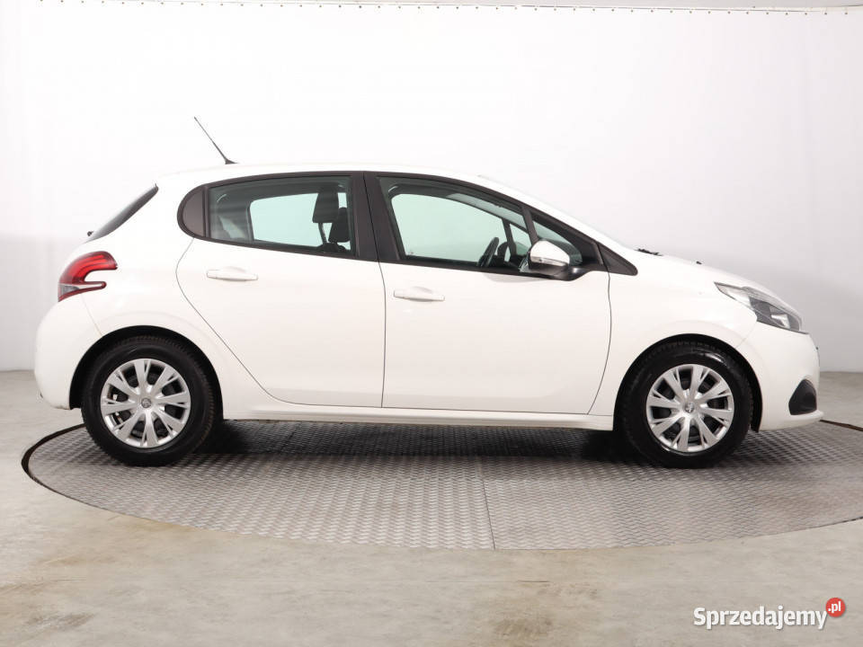 Peugeot 208 15 BlueHDI isofix Katowice