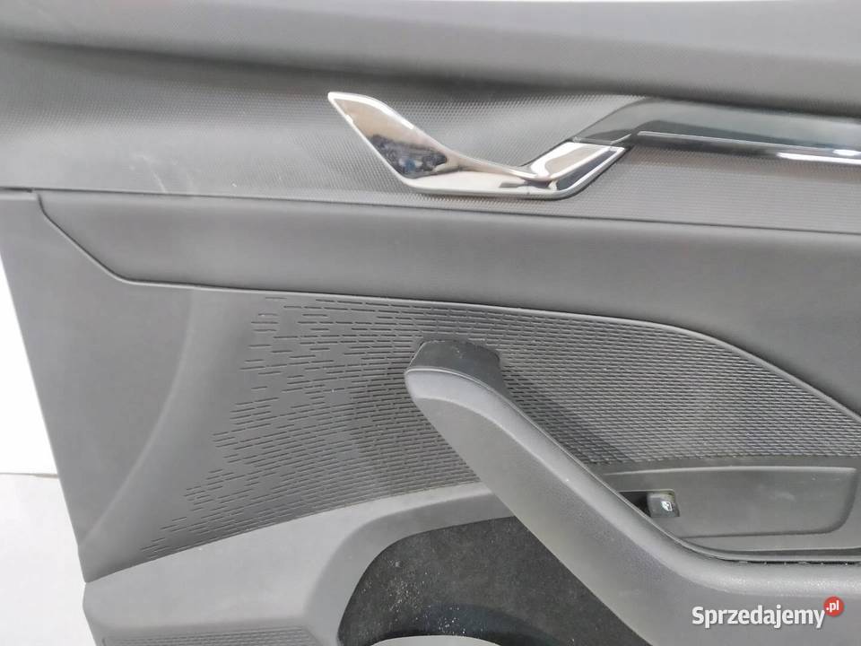TAPICERKA BOCZEK PRAWY PRZÓD PASAŻERA Skoda Tapicerki samochodowe