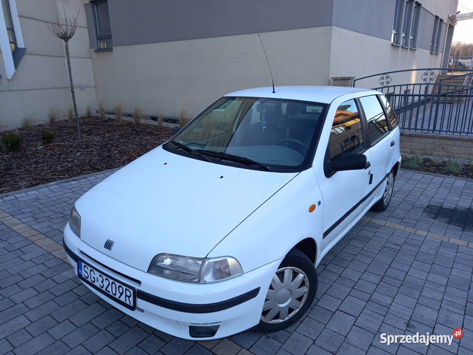 FIAT PUNTO 12 Niski Przebieg 93tkm Garażowany światła przeciwmgielne Gliwice sprzedam
