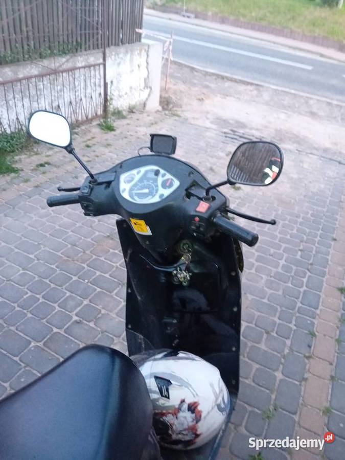 Sprzedam skuter 4T Nowa Słupia