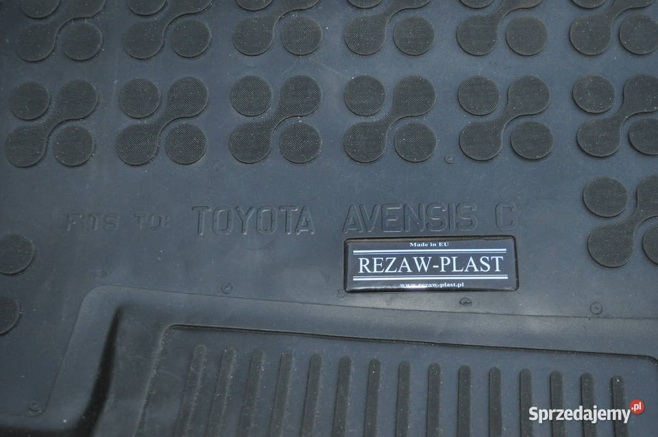 Mata bagażnika Toyota Avensis T27 kombi świętokrzyskie Kranów sprzedam