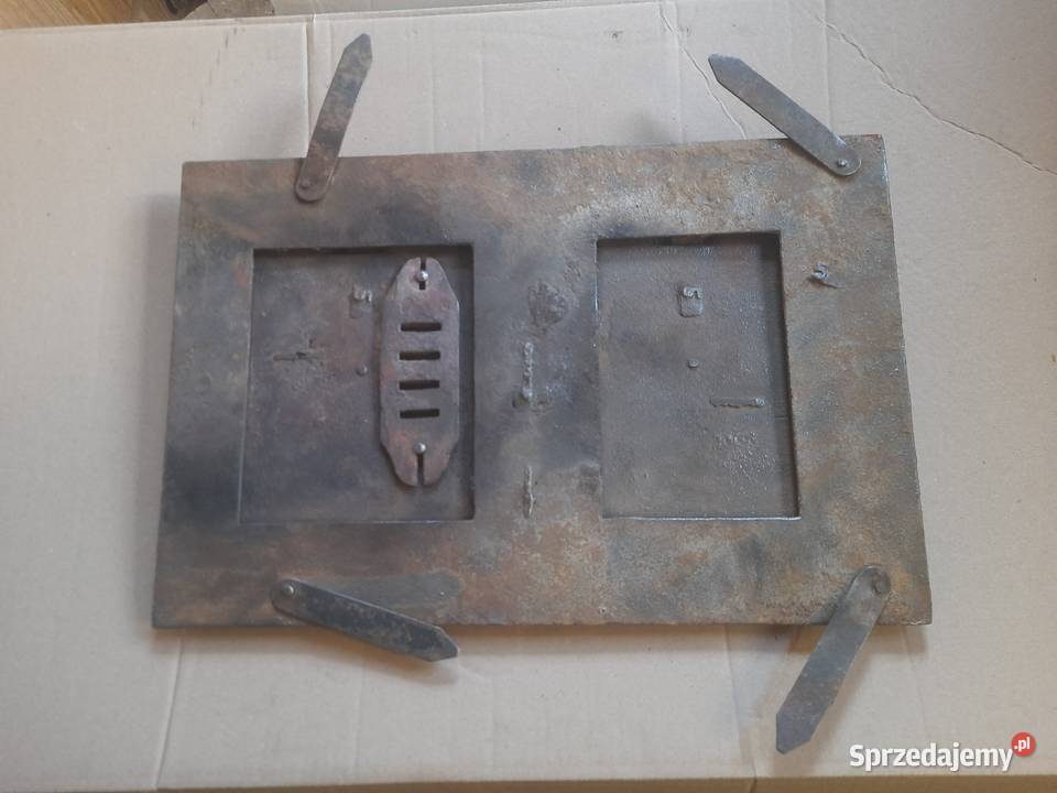 Żeliwne drzwiczki kuchenne 46305 sprawne Morąg