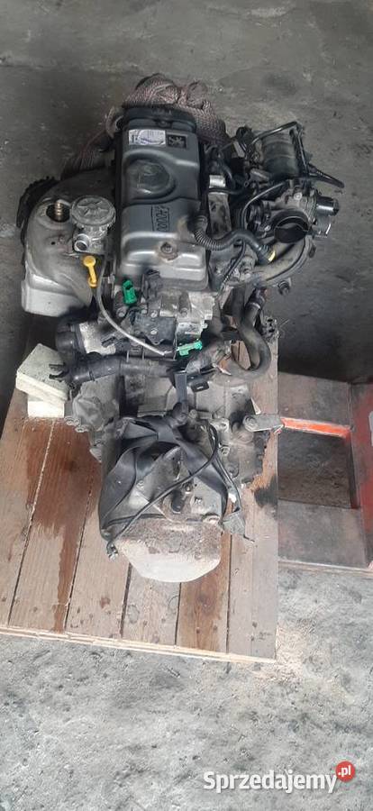 Silnik 14 8v KFW Peugeot 206 307 Partner Citroen Silniki kompletne Nałęczów sprzedam