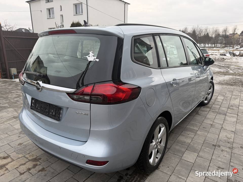 Opel Zafira 14 Turbo benzyna serwis ASO aluminiowe felgi Dębica