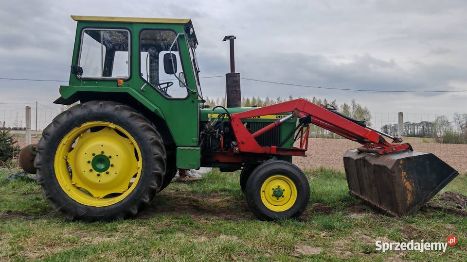 Ciągnik John Deere 2030 z turem Lindner Lindner Dobrzyń nad Wisłą