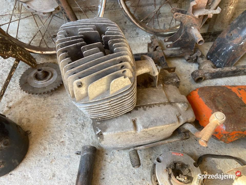 Wsk 175 1977 silnik 059 bak łezka podkarpackie