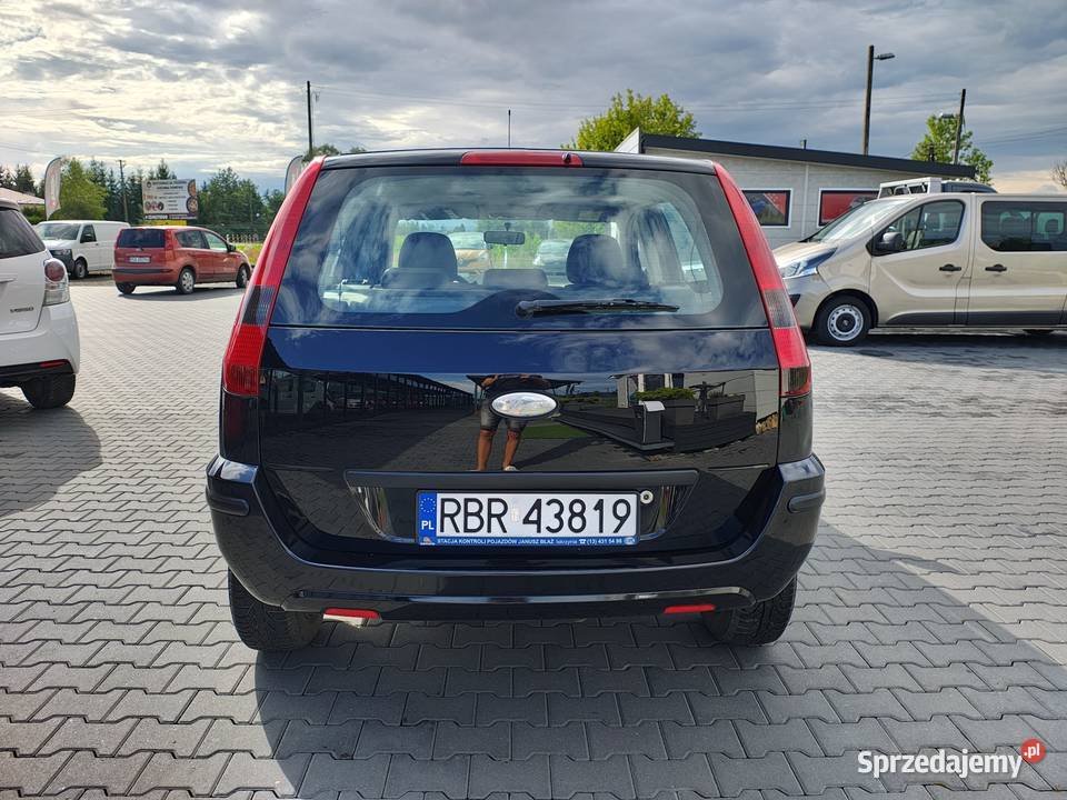 Ford Fusion 16 Benzyna Sprawna Klimatyzacja radio Zarszyn