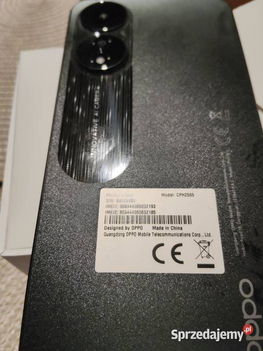 Telefon OPPO A78 8128GB etui z klapką Gniezno