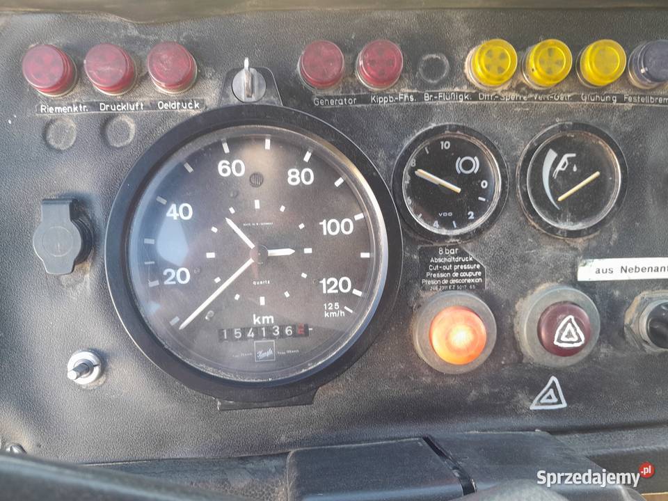 Rozsiewacz wapna nawozu Iveco Magirus 11017AW Sadogóra