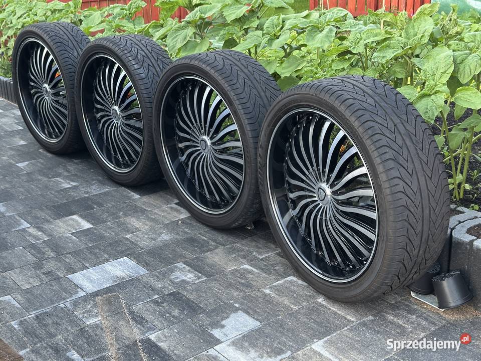Koła Felgi Borghini B24 22 cale 26535 R22 5x108