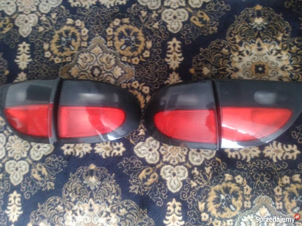 Renault Megane sedan lampy tylne Mircze