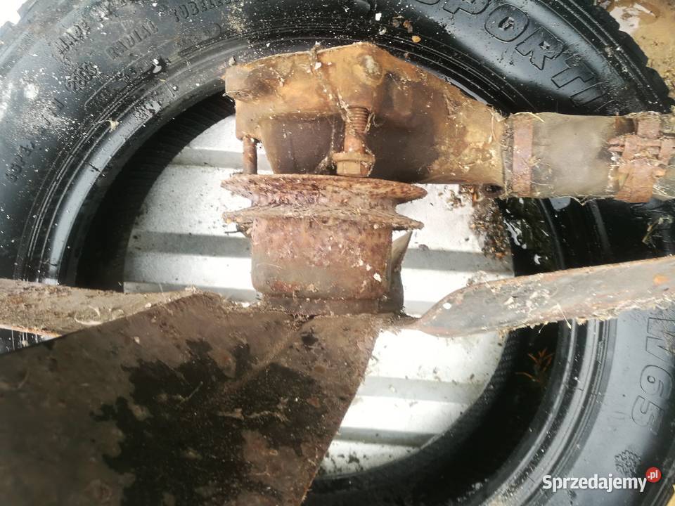 Pompa wody koło pasowe wiatrak Gaz 51 53A Rok produkcji 1953 Biłgoraj