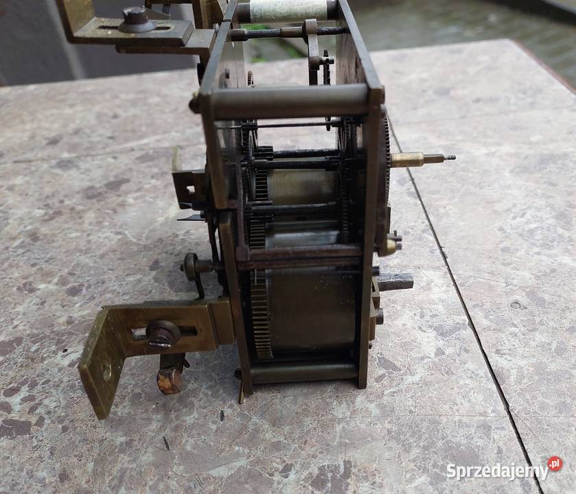 650 Mechanizm starego zegara bawole oko pełna Tczew