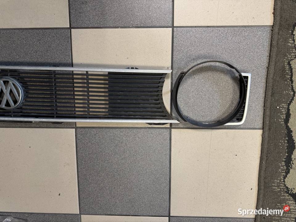 Golf mk 1 grill kompletny chrom osobowe Legnica