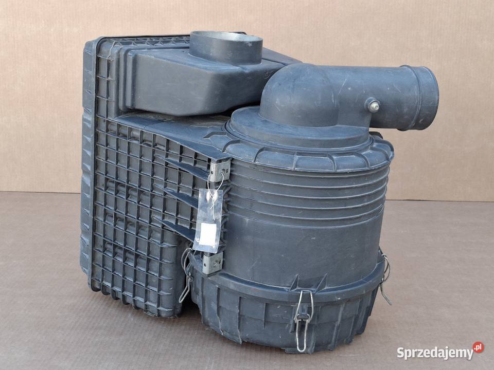 IVECO EUROCARGO OBUDOWA FILTRA POWIETRZA Bieleń