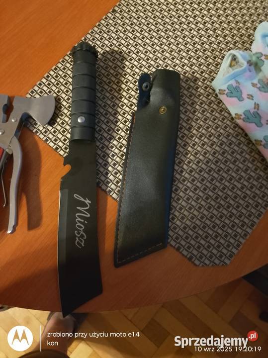 Sprzedam to co na zdjęciu nóż szefa kuchni i Staszów