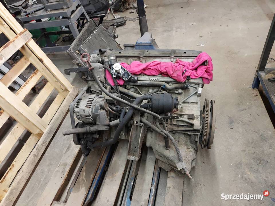 Silnik BMW 523i m52b25tu z osprzętem osobowe łódzkie sprzedam