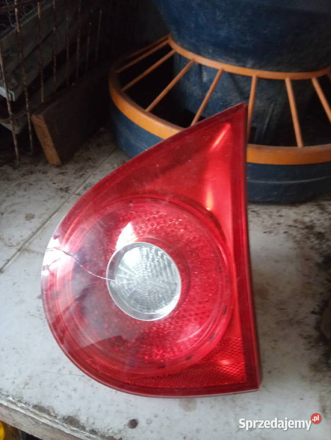 lampa tylna golf W KLAPĘ v 1k6945108c Sulechów