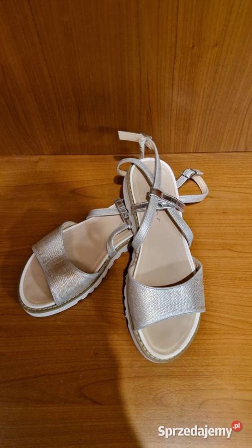 Sandały srebrny kolor 39 wizytowe stan buty lubelskie Lublin