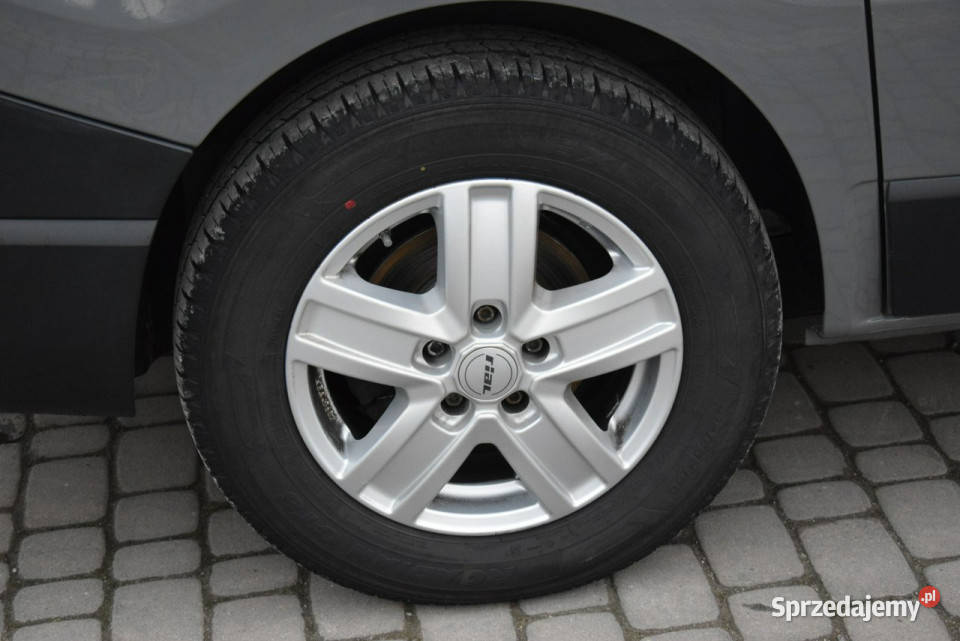 Renault Trafic 16D 8Osobowy Navi 2 KPL Kół 1598cm3 Majdan Sieniawski sprzedam