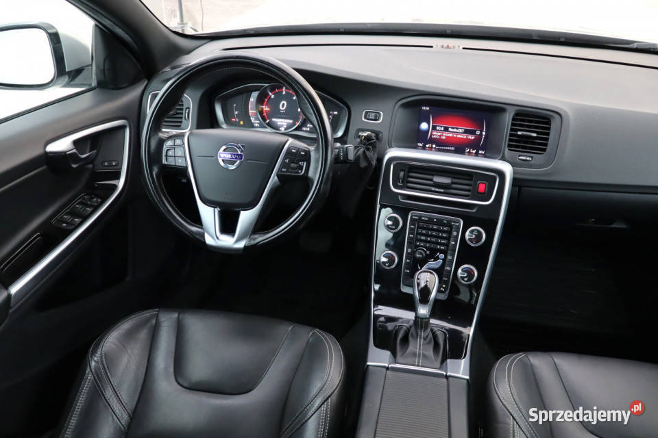 Volvo S60 D3 reflektory ksenonowe S60 śląskie