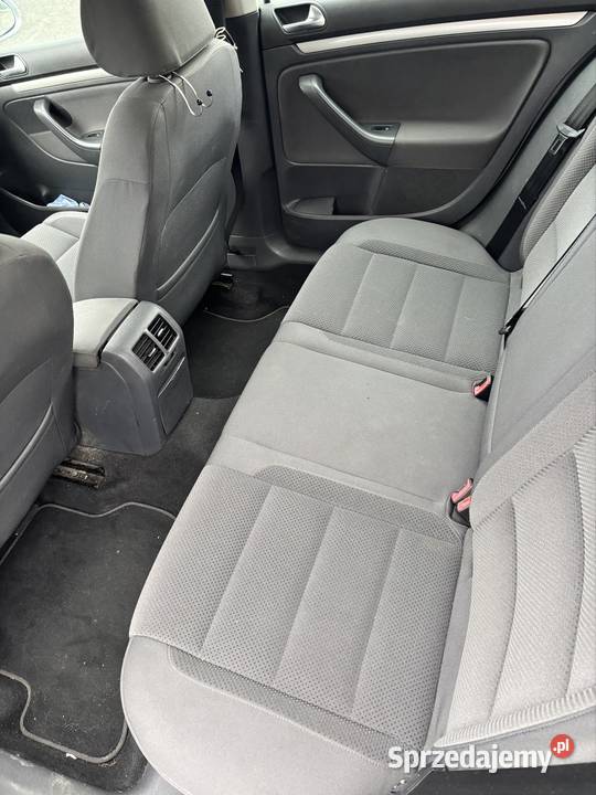 Golf V 16 FSI zadbany śląskie Lubliniec sprzedam