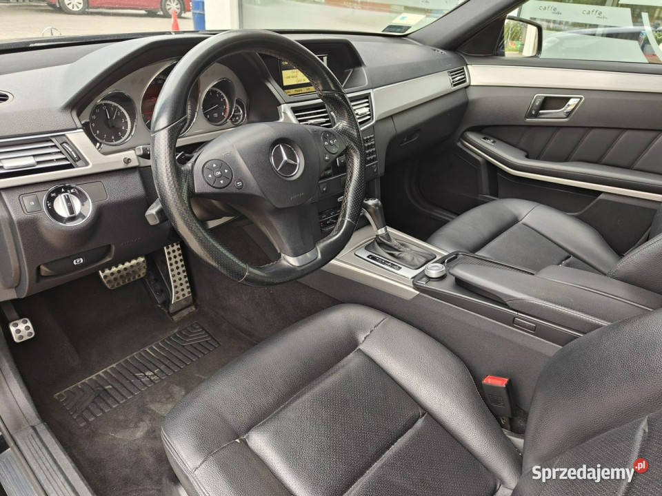 Mercedes E 250 Salon 1 rej 2011 W212 2009 czujnik parkowania Mercedes-Benz mazowieckie Karczew
