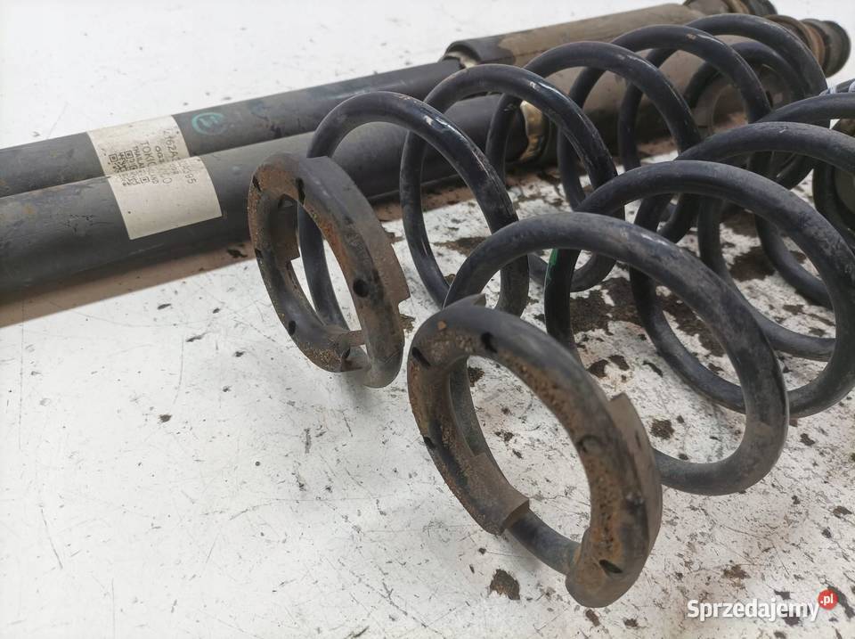 AMORTYZATOR PRAWY LEWY TYŁ SPRĘŻYNY KPL