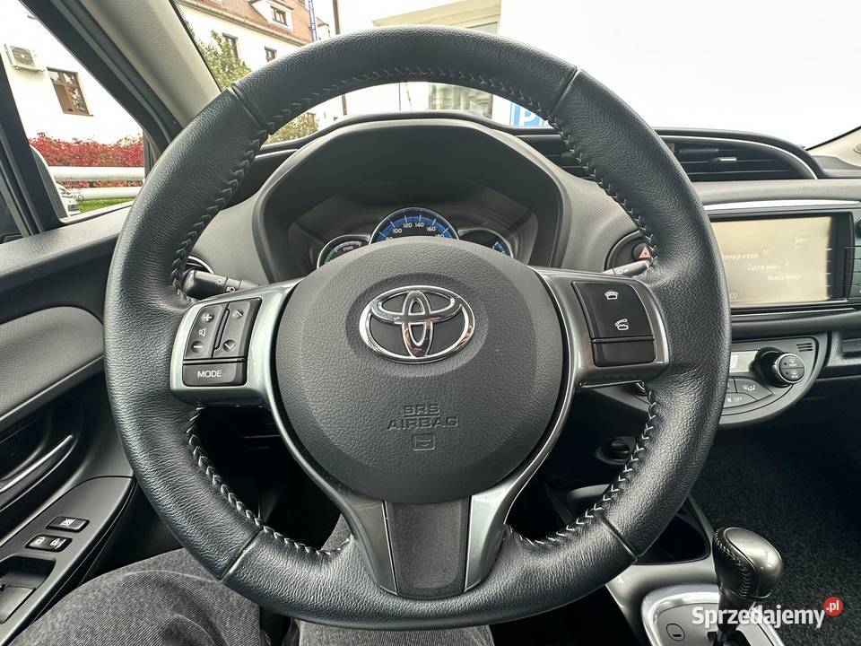 Toyota Yaris Hybrid 15 Active centralny zamek Zgorzelec sprzedam