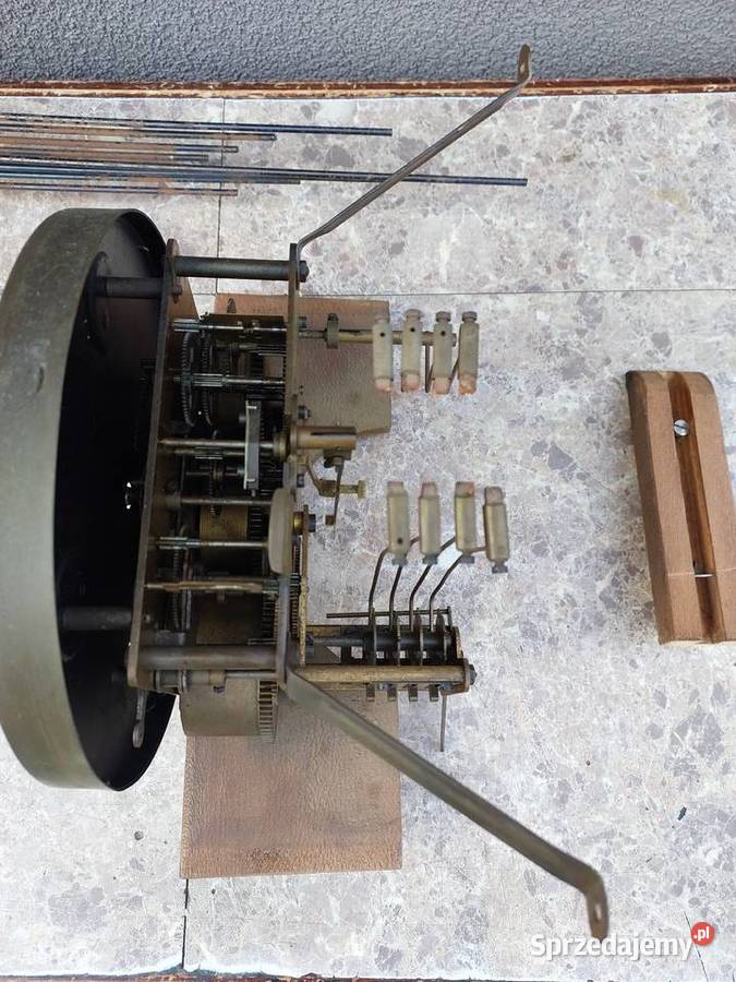 138 Zestaw mechanizm zegara ściennego Tczew