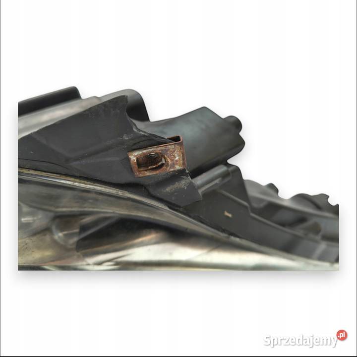 LAMPA PRAWA Opel Astra J 0915 PRZEDNIA prawy