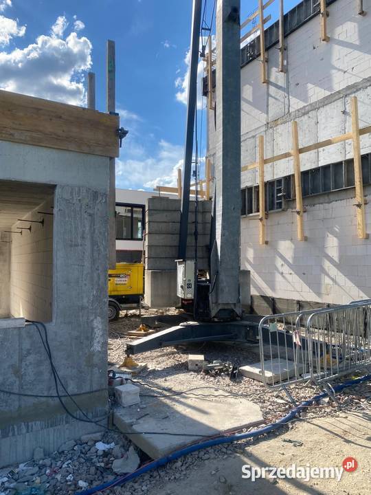Żuraw budowlany Ferro FSR 22 Nowy Sącz sprzedam