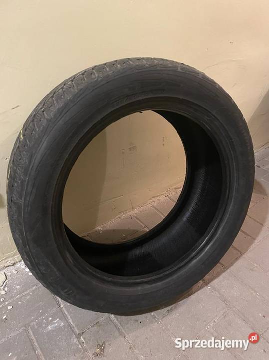 Goodyear ultra grip 225 50 17