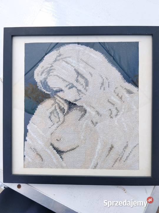 Upadła Madonna z wielkim cycem łódzkie Piotrków Trybunalski
