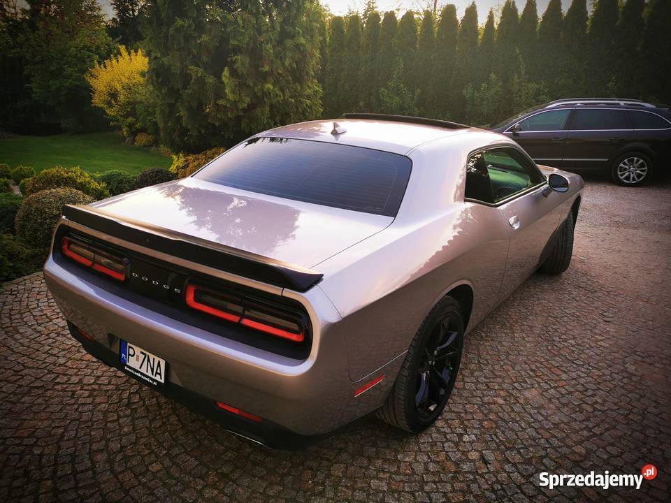 Dodge Challenger SXT Plus 36 V6 Automat 2018 40 Wiry sprzedam