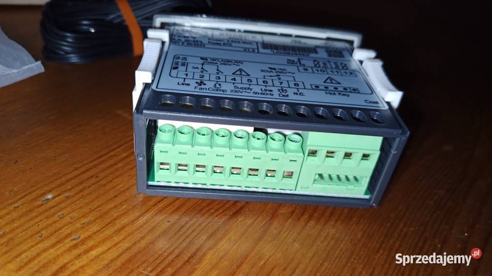 Sterownik chłodniczy Dixell termostat sprzedam