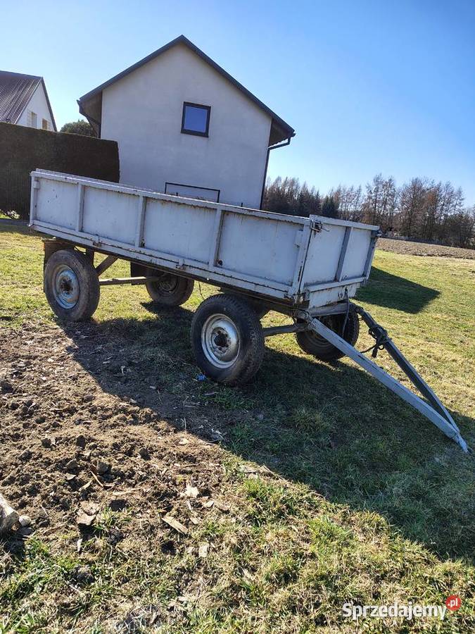 Przyczepa bez rejestracji nieuszkodzony Dwory Drugie
